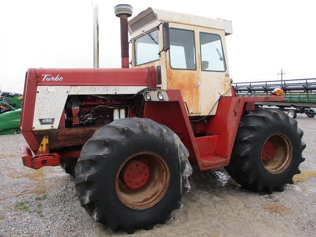 Image of International Harvester 4166 Primary image