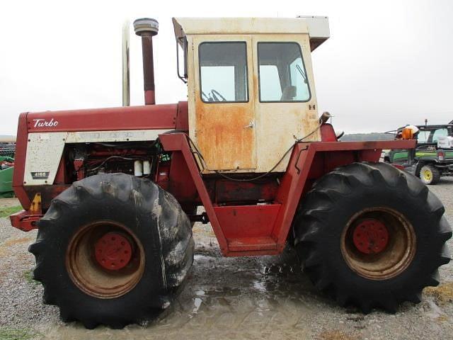 Image of International Harvester 4166 equipment image 2