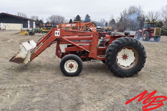Image of International Harvester 454 equipment image 3