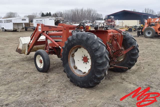 Image of International Harvester 454 equipment image 4