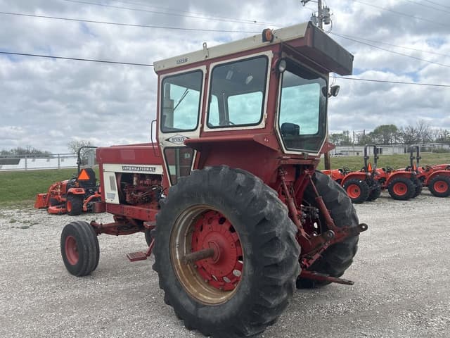 Image of International Harvester 766 equipment image 4