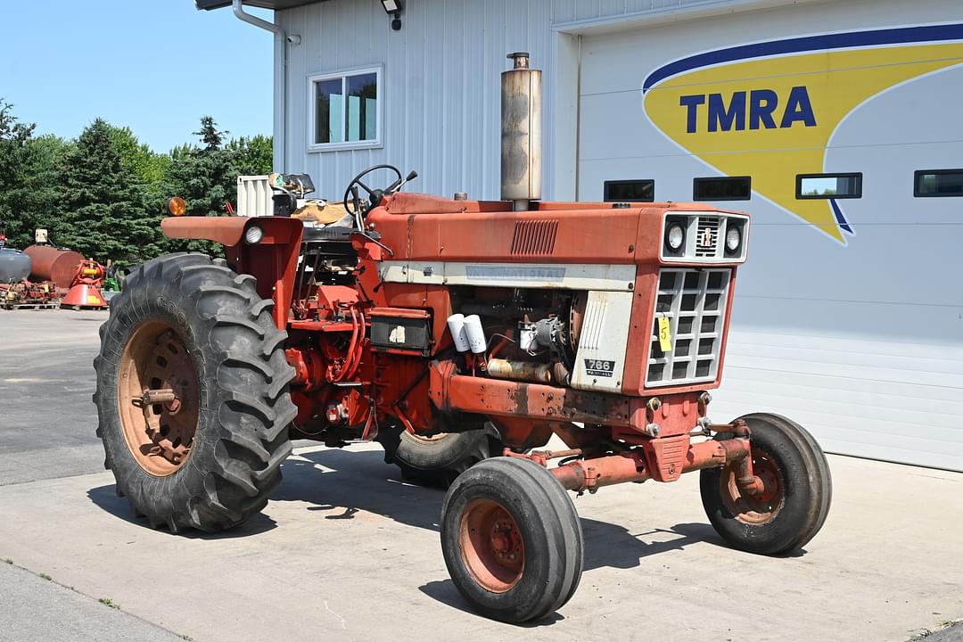 Image of International Harvester 766 Primary image