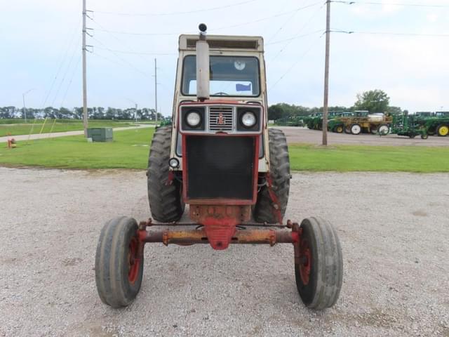 Image of International Harvester 966 equipment image 2