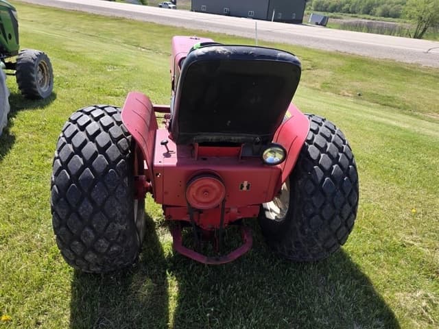 Image of International Harvester Cub Cadet equipment image 1