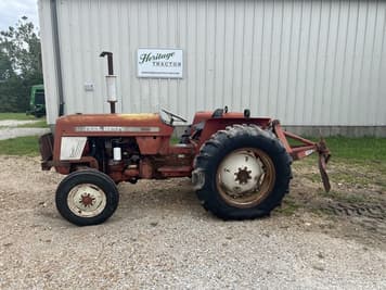 Main image International Harvester 454