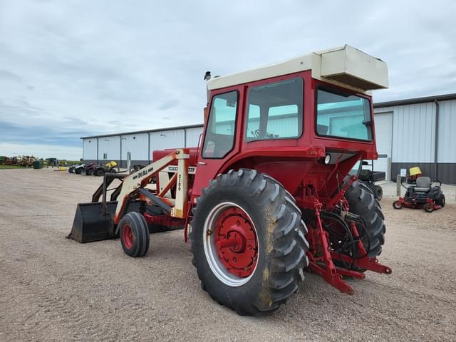 Image of International Harvester 966 equipment image 3