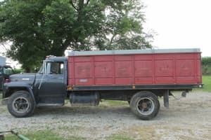 1973 International Loadstar 1600 Image