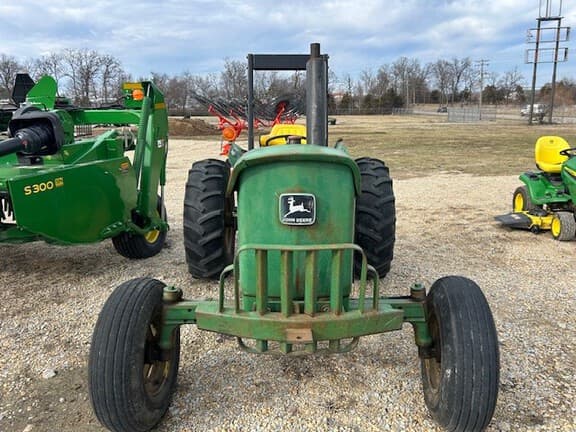 Image of John Deere 2030 equipment image 2