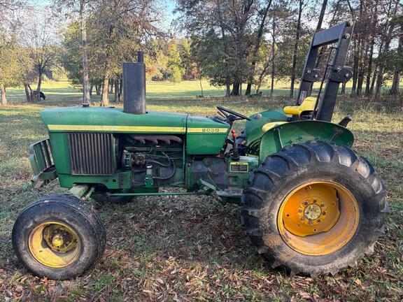 Image of John Deere 2030 equipment image 2