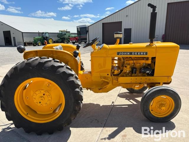 Image of John Deere 2030 equipment image 3
