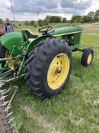 Image of John Deere 2030 equipment image 3