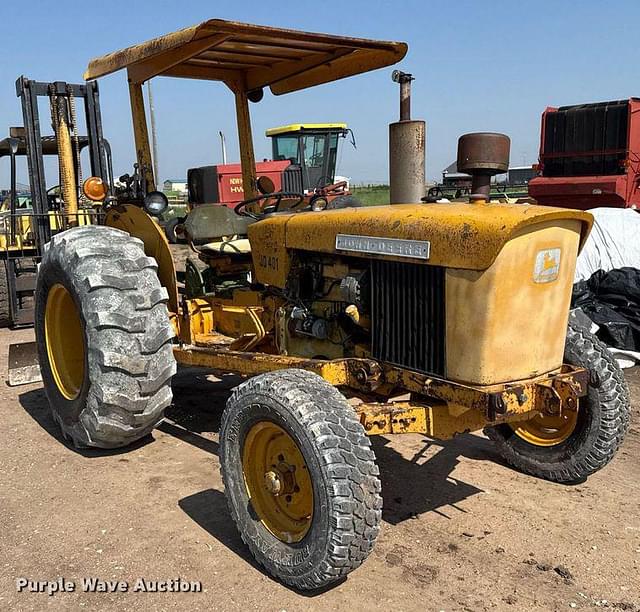 Image of John Deere 401 equipment image 2