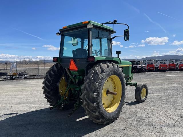 Image of John Deere 4030 equipment image 3