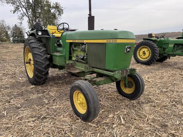 Image of John Deere 4030 equipment image 4