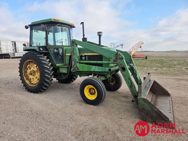 Image of John Deere 4030 equipment image 1
