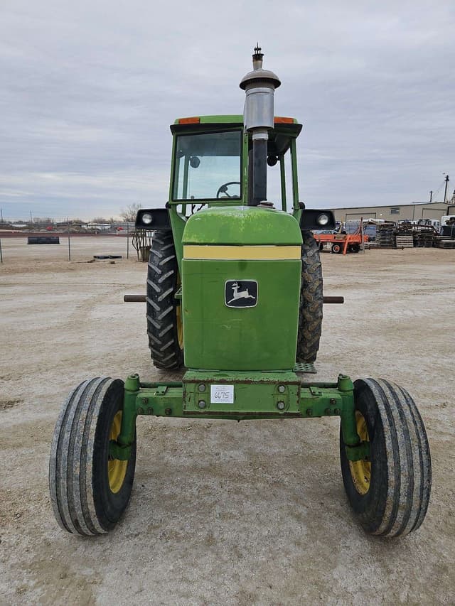Image of John Deere 4230 equipment image 2