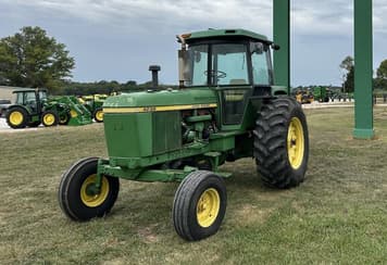 Main image John Deere 4230