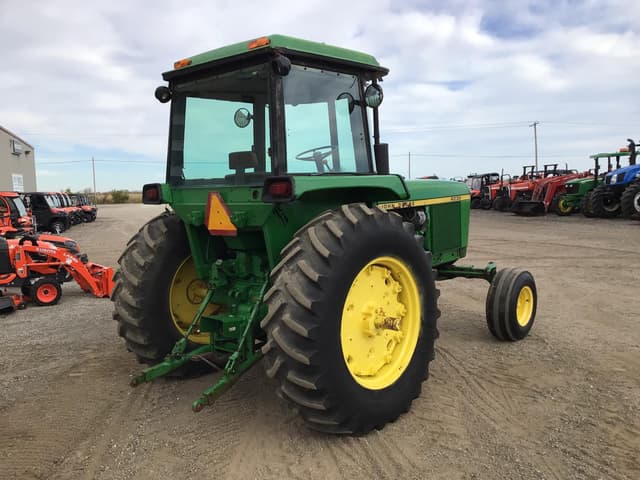 Image of John Deere 4230 equipment image 4