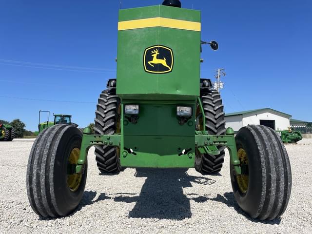 Image of John Deere 4230 equipment image 3