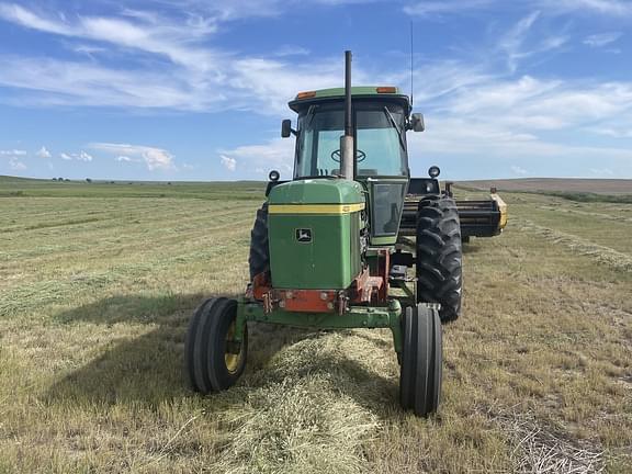 Image of John Deere 4230 equipment image 3