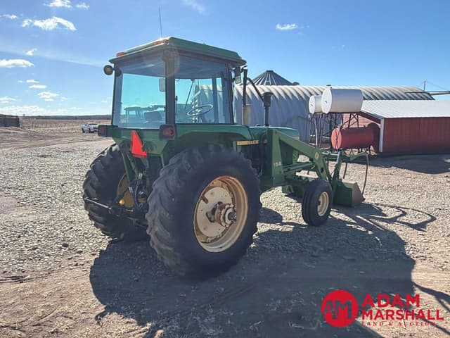 Image of John Deere 4230 equipment image 4