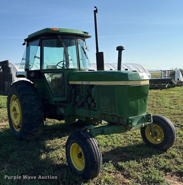 Image of John Deere 4230 equipment image 2