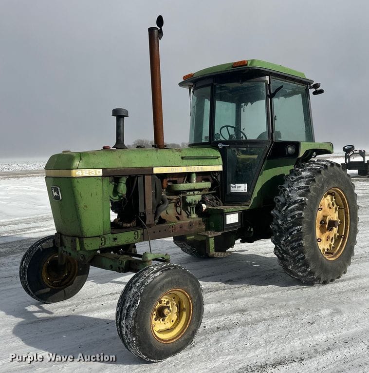 1973 John Deere 4230 Equipment Image0