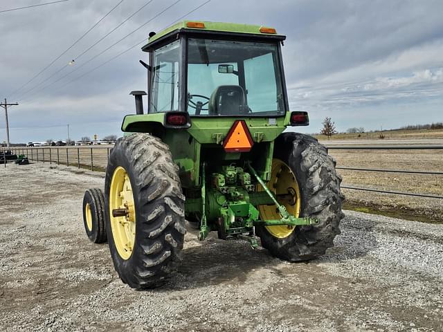 Image of John Deere 4430 equipment image 4