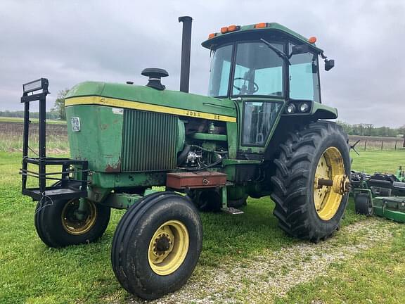 Image of John Deere 4430 equipment image 2