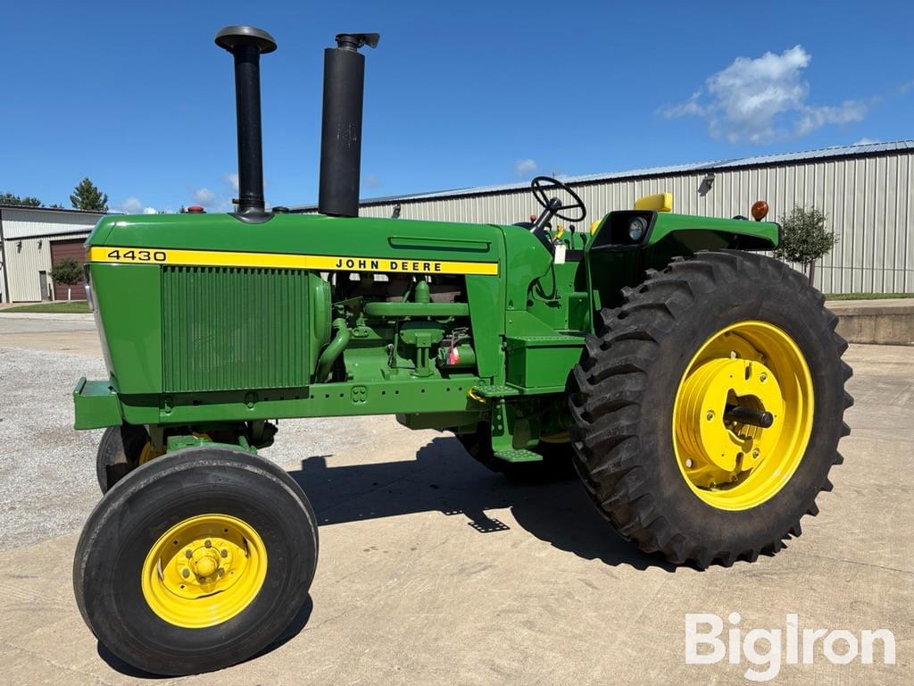 Image of John Deere 4430 Primary image