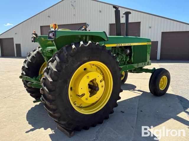 Image of John Deere 4430 equipment image 4