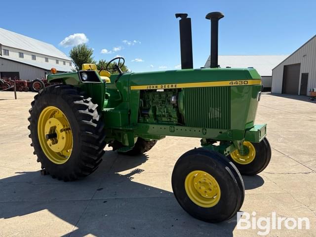 Image of John Deere 4430 equipment image 2