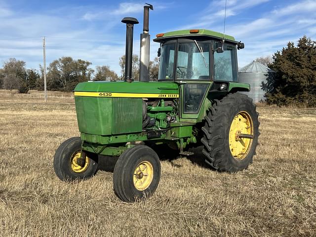 Image of John Deere 4430 equipment image 1