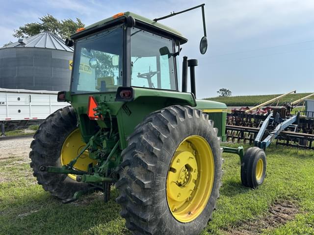 Image of John Deere 4430 equipment image 4