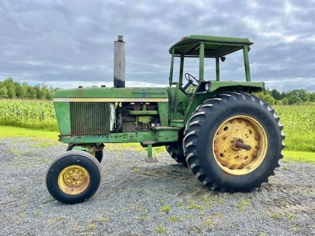 Image of John Deere 4430 equipment image 2