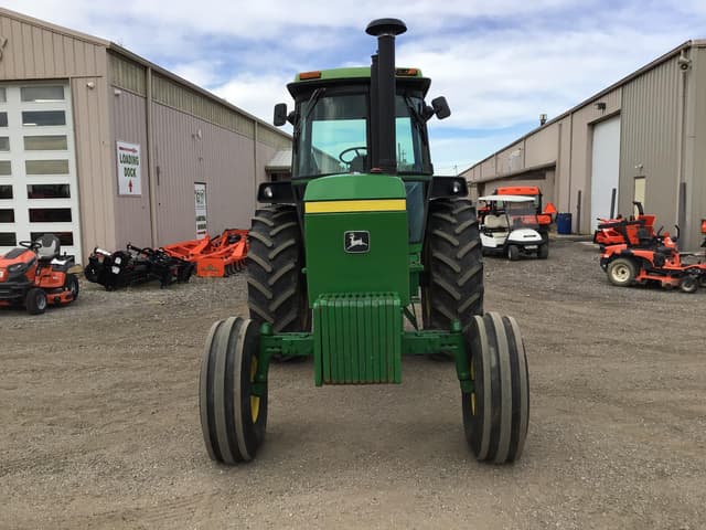 Image of John Deere 4430 equipment image 4