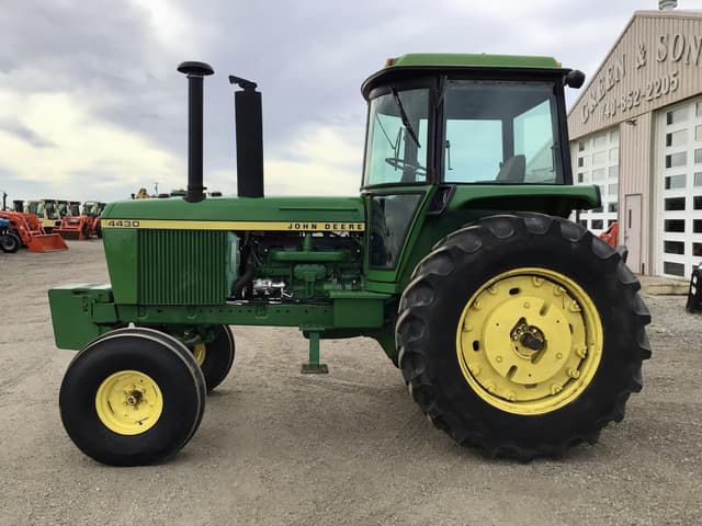 Image of John Deere 4430 equipment image 3