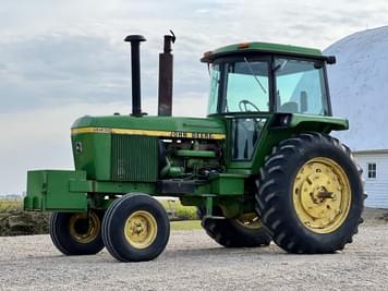 Main image John Deere 4430