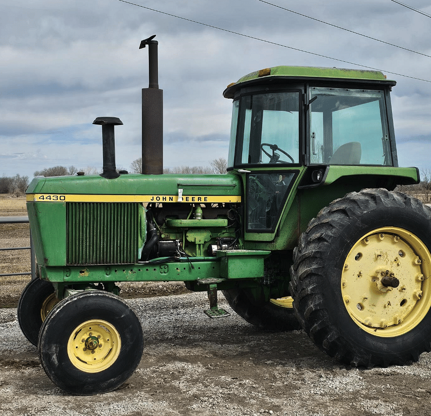 Image of John Deere 4430 Primary image