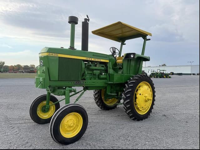 Image of John Deere 4430 equipment image 1
