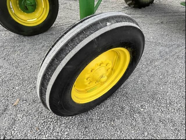 Image of John Deere 4430 equipment image 2