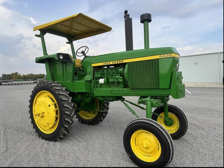 Image of John Deere 4430 Primary image