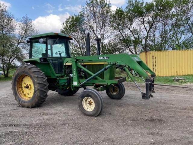 Image of John Deere 4430 equipment image 4