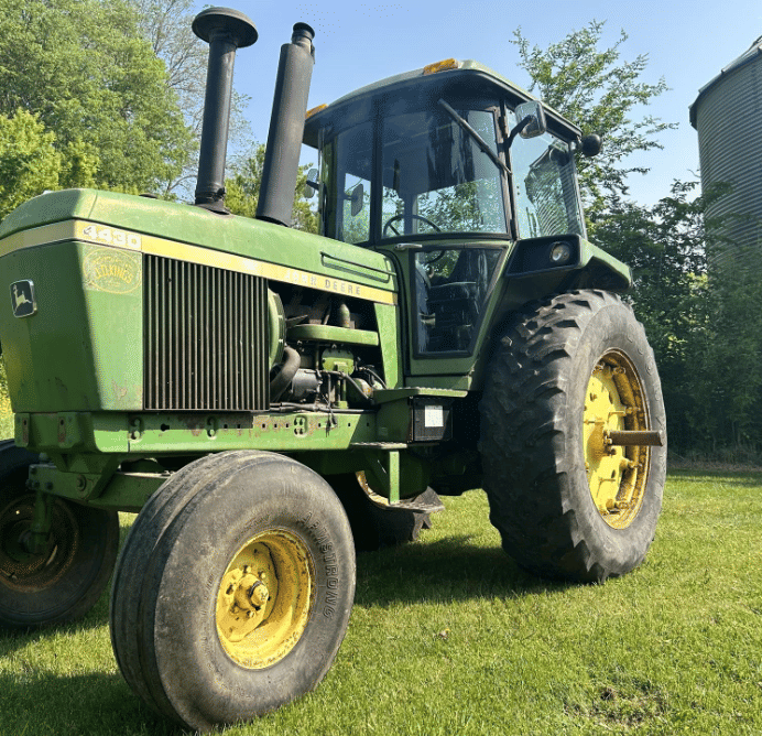 Main image John Deere 4430
