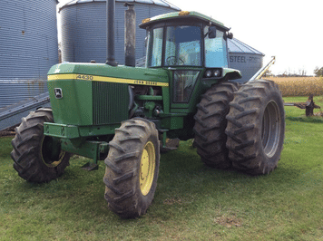Main image John Deere 4430
