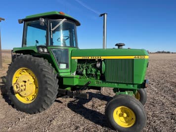 Main image John Deere 4430