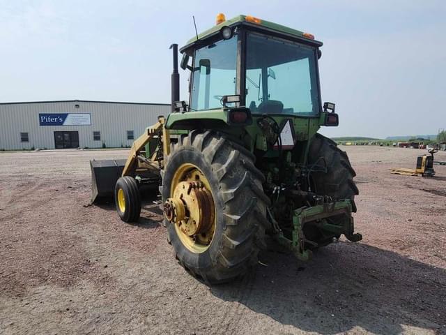 Image of John Deere 4430 equipment image 3