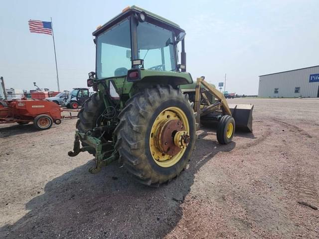 Image of John Deere 4430 equipment image 2