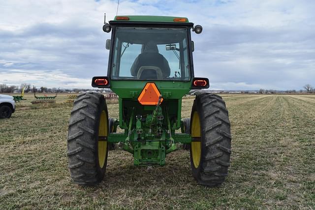 Image of John Deere 4430 equipment image 4