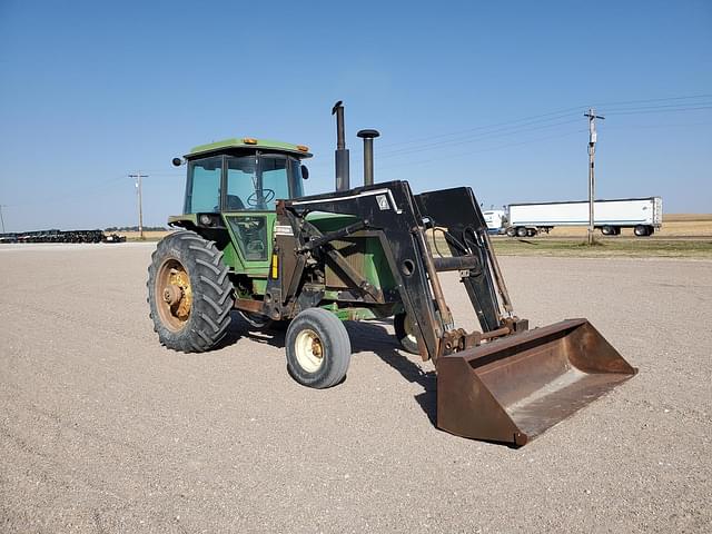 Image of John Deere 4430 equipment image 1